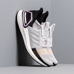 Adidas Ultraboost 19 Sneakers